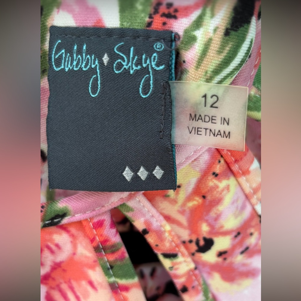 Gabby Skye Women’s Floral Fit and Flare Sleeveless Dress Size 12 - Picture 5 of 9